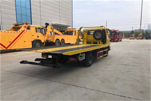 环县非事故拖车