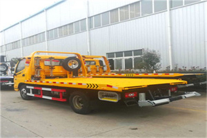 环县附近拖车救援搭电